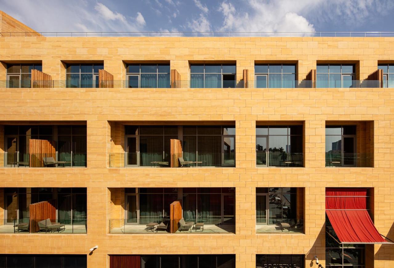 Shirvan Hotel City Yard Jiddah Esterno foto The new building of the University of St Andrews
